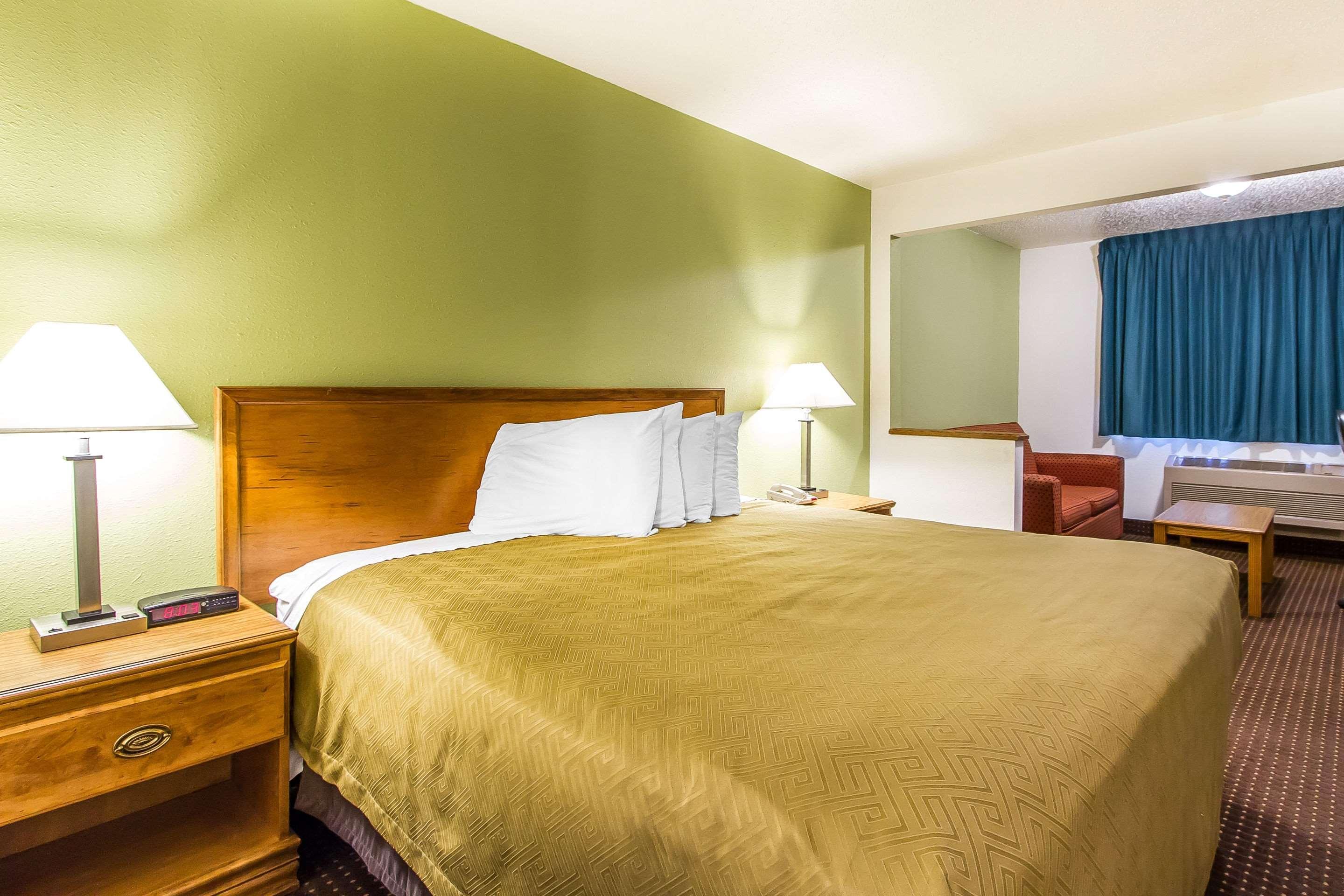 Econo Lodge & Suites Pekin Kültér fotó