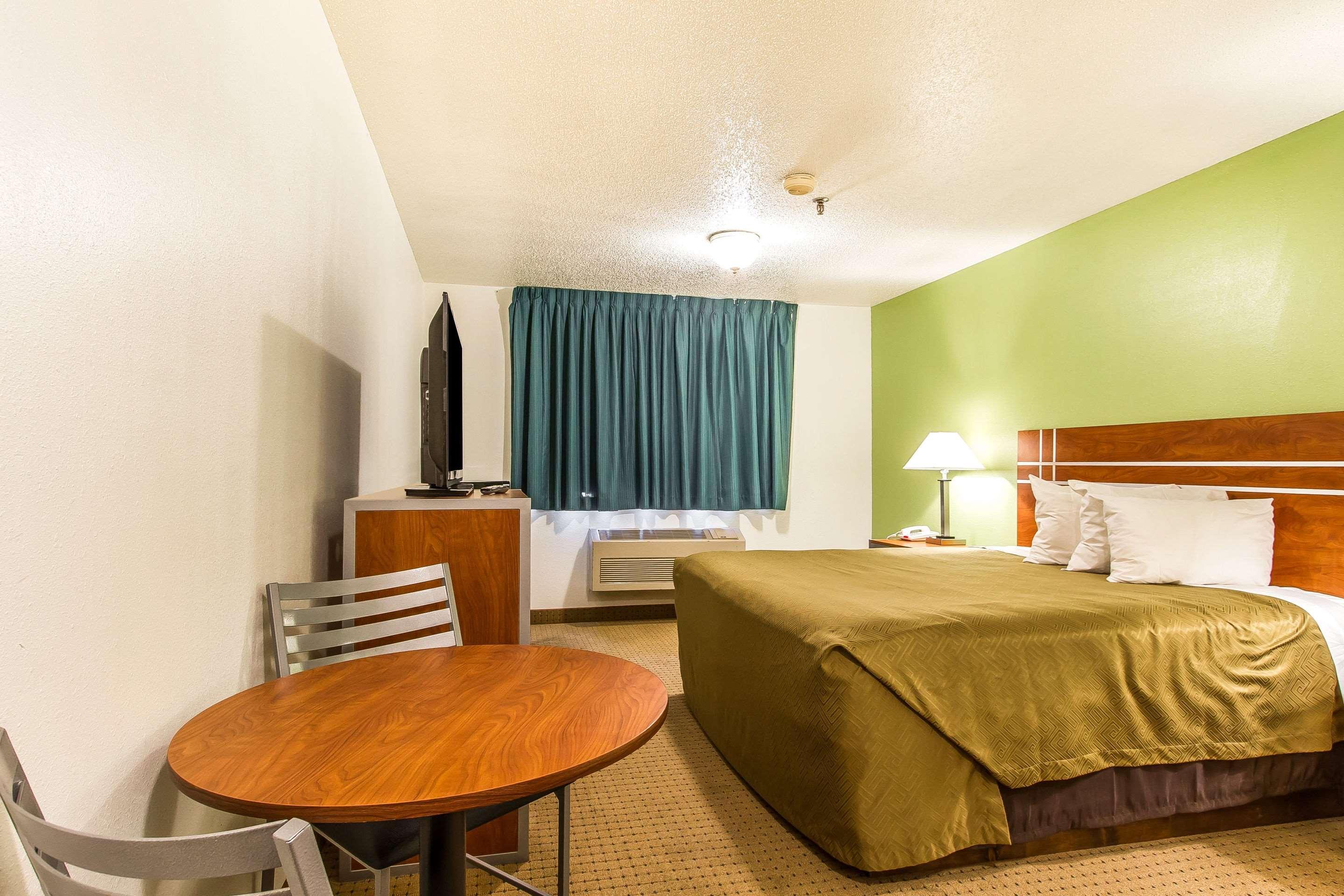 Econo Lodge & Suites Pekin Kültér fotó